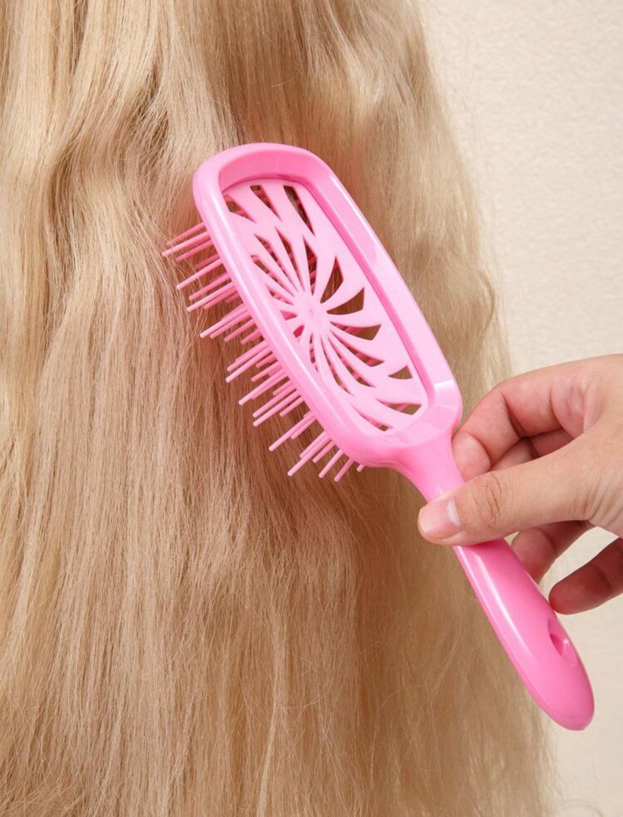 Detangler Brush
